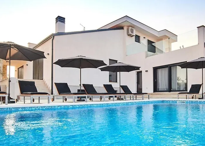 Villa Dolcea By Villas Holiday Kastel photo