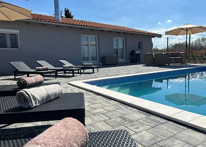 Kuca Za Odmor Capella Villa Stuti photo