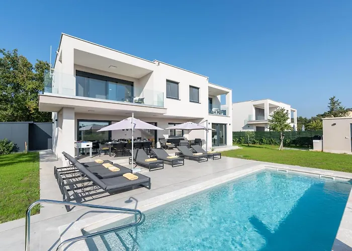 Villa Pina***** In Karigador/Novigradの写真