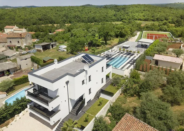 Modern Villa Dea With Jacuzzi And Pool In Porec Flengi fotorgafie