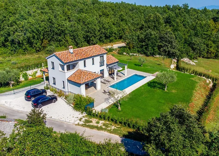 Villa Frida In Vizinada, Porec By Istrabook Vranje Selo photo