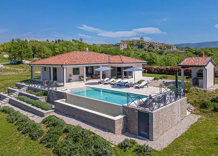 Villa Green Forest With Wellness And Heated Salty Pool Hum photo