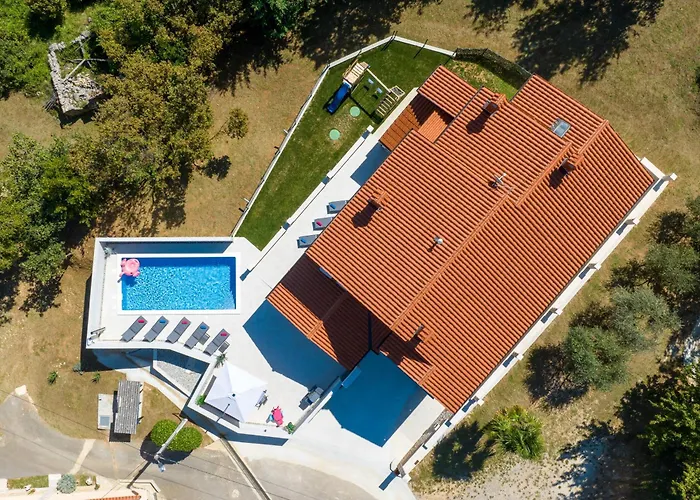 Villa Romano By Istrialux Benazici photo