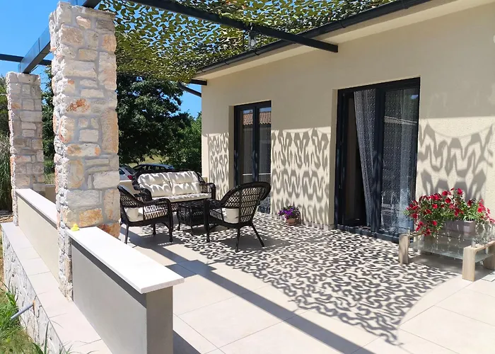 Villa Pcela Divšići zdjęcie