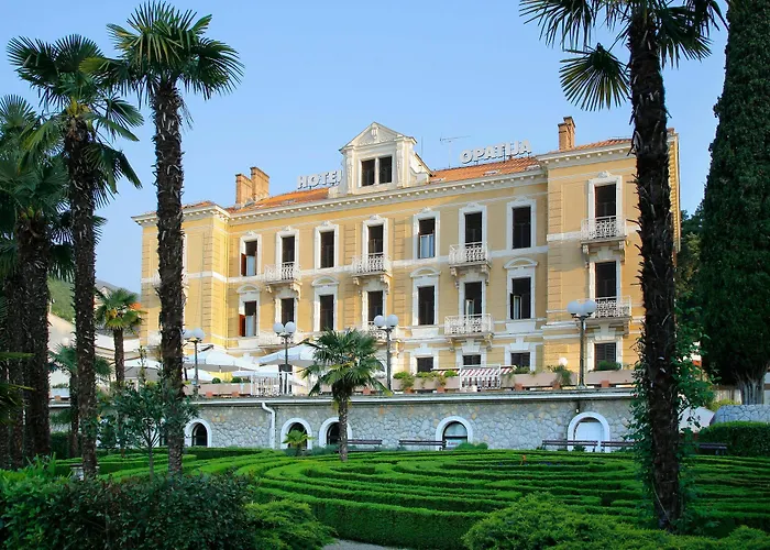 Фото Hotel Опатия