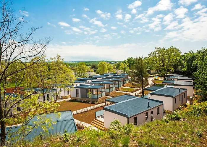 Eurocamp Mobile Homes At Fkk Nudist Campsite Solaris Tar-Vabriga photo