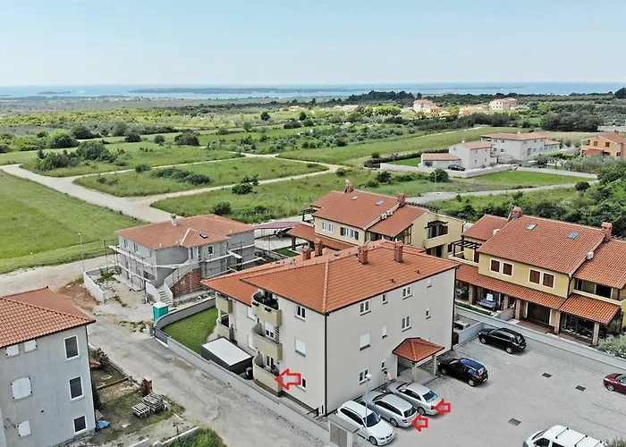 Holiday Apartment Nives Vodnjan foto